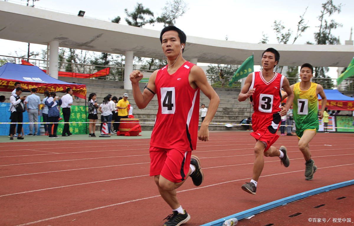 九游游戏盒官网版关于Doinb重返赛场,刷新纪录首场状态出色,皇家马德里观众沸腾!的信息