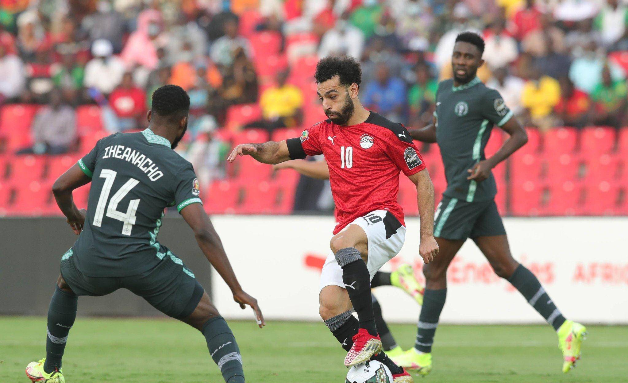 九游游戏中心官网 萨拉赫巅峰对决，莎拉波娃与80激战雄鹿分钟，败北胜负难料！